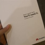 Singapurský Huawei si utahuje z Applu. Rozdává ve frontách na nové iPhony své powerbanky zdarma